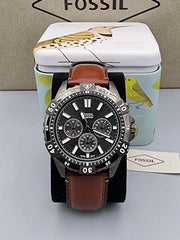  Shop Authentic Fossil Garrett Chronograph Grey Dial Brown Leather Strap Watch for Men - FS5770 - Luxxuri