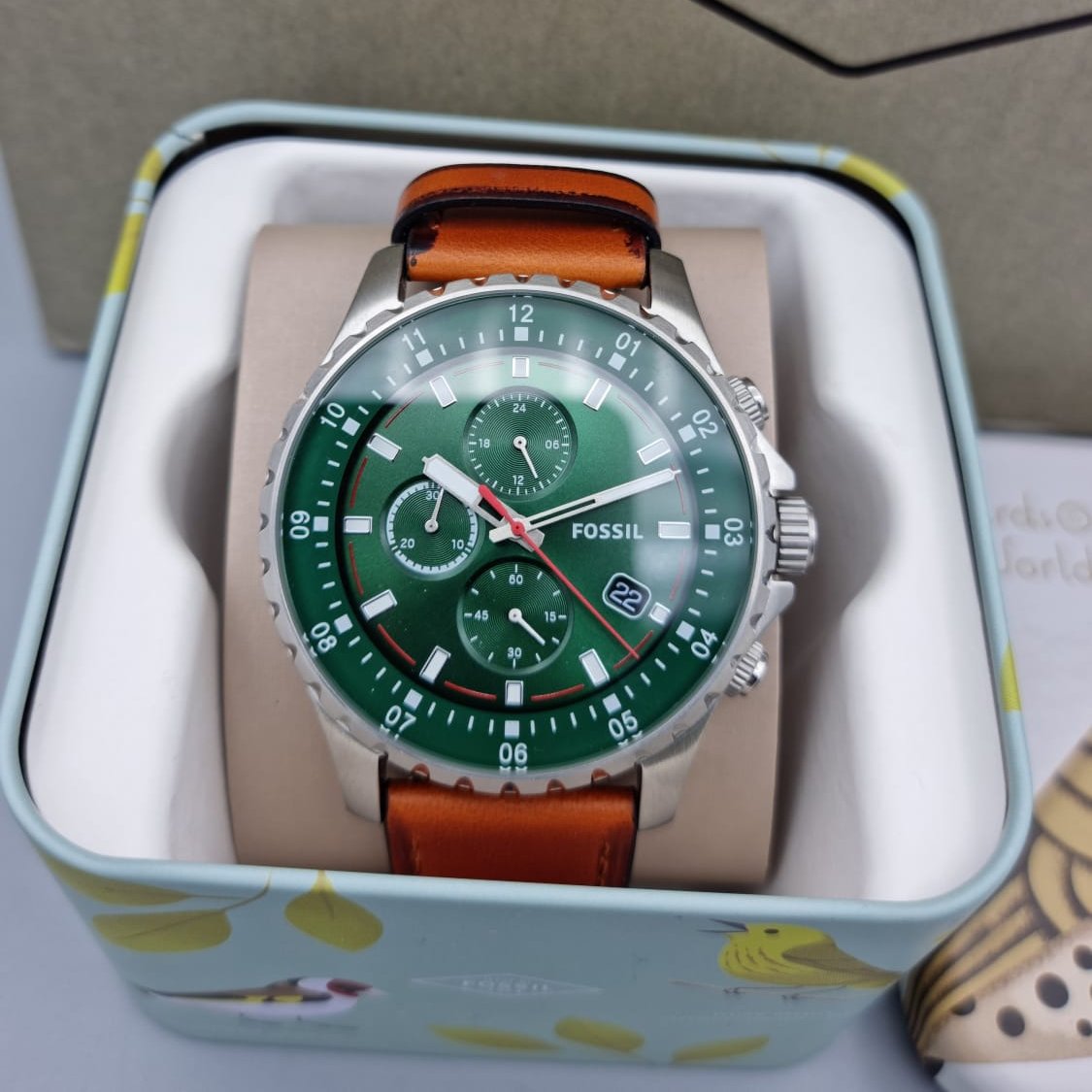  Shop Authentic Fossil Dillinger Luggage Chronograph Green Dial Brown Leather Strap Watch for Men - FS5734 - Luxxuri
