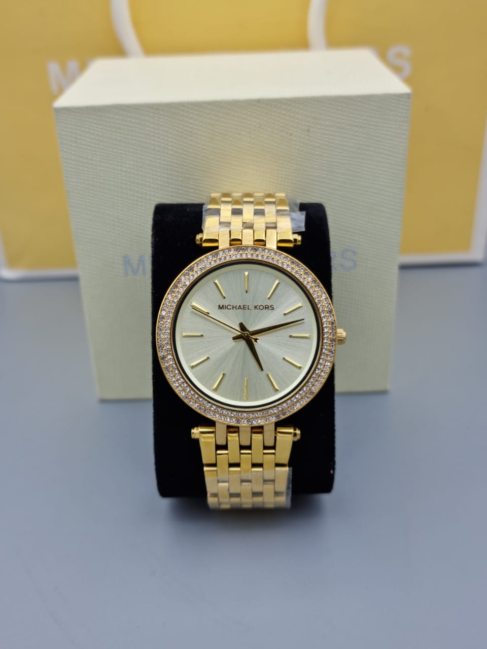  Shop Authentic Michael Kors Darci Silver Dial Gold Stainless Steel Strap Watch for Women - MK3191 - Luxxuri