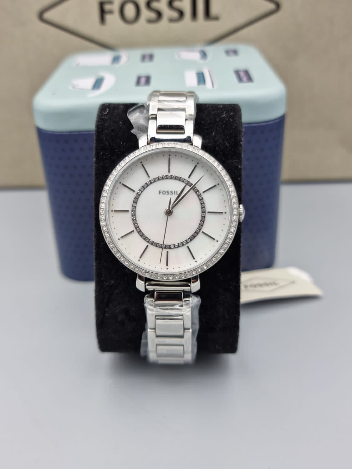  Shop Authentic Fossil Jacqueline White Dial Silver Steel Strap Watch for Women - ES3631 - Luxxuri