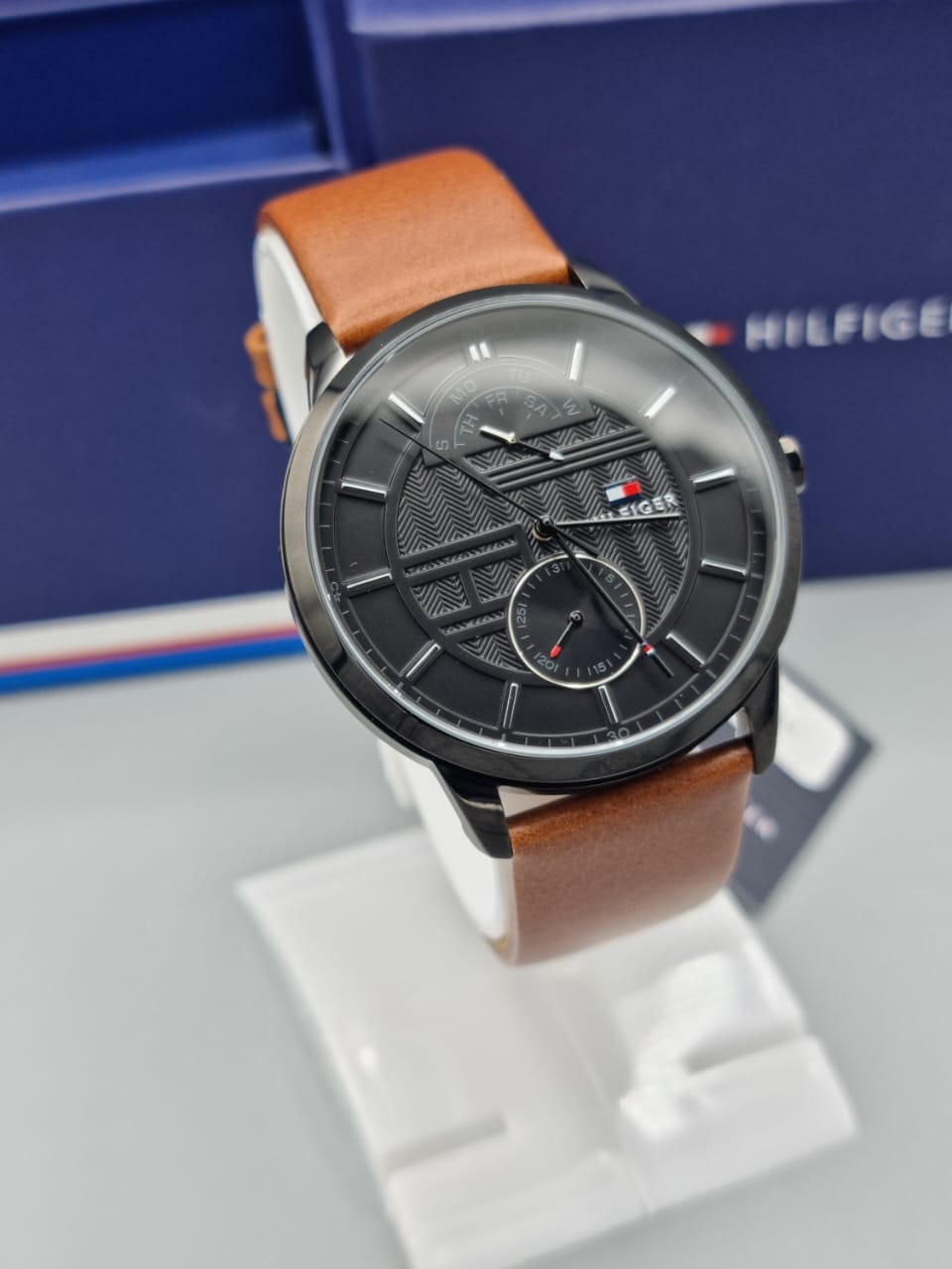  Shop Authentic Tommy Hilfiger Hunter Black Dial Brown Leather Strap Watch for Men - 1791604 - Luxxuri