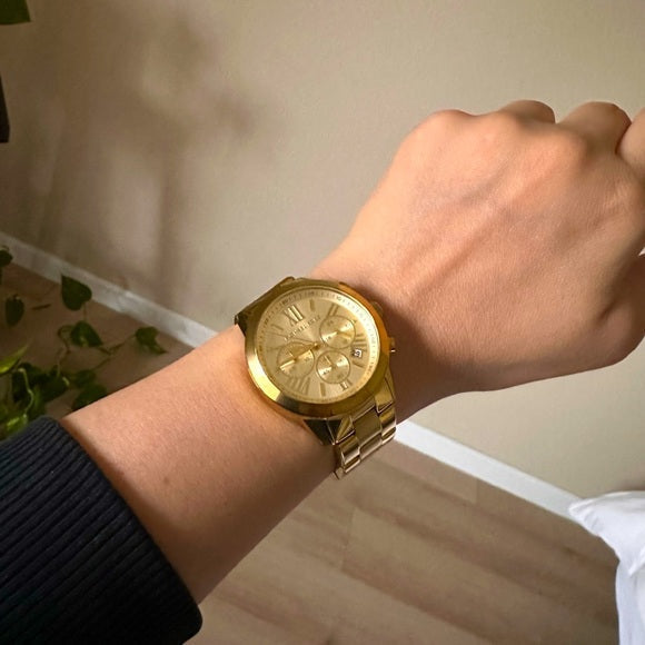  Shop Authentic Michael Kors Wren Chronograph Gold Dial Gold Steel Strap Watch For Men - MK8928 - Luxxuri