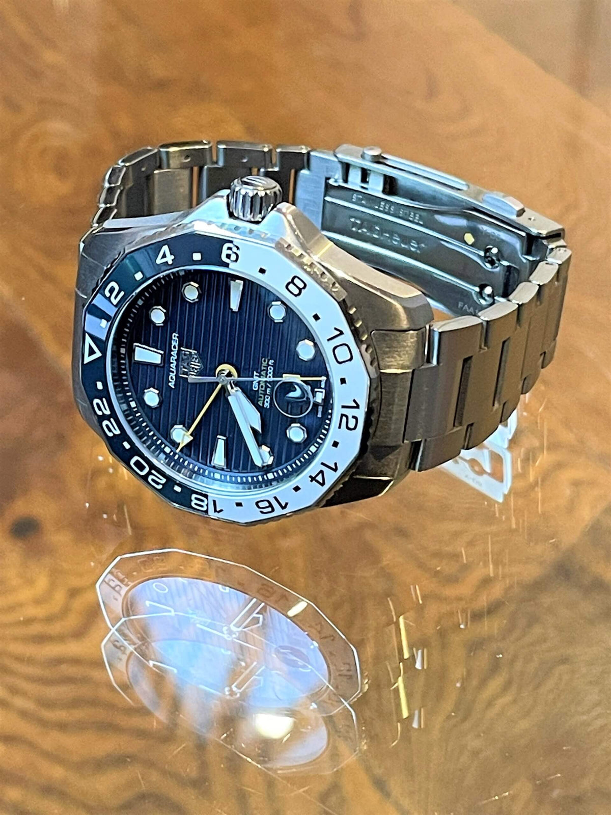  Shop Authentic Tag Heuer Aquaracer Professional 300 GMT Automatic Blue Dial Silver Steel Strap Watch for Men - WBP2010.BA0632 - Luxxuri