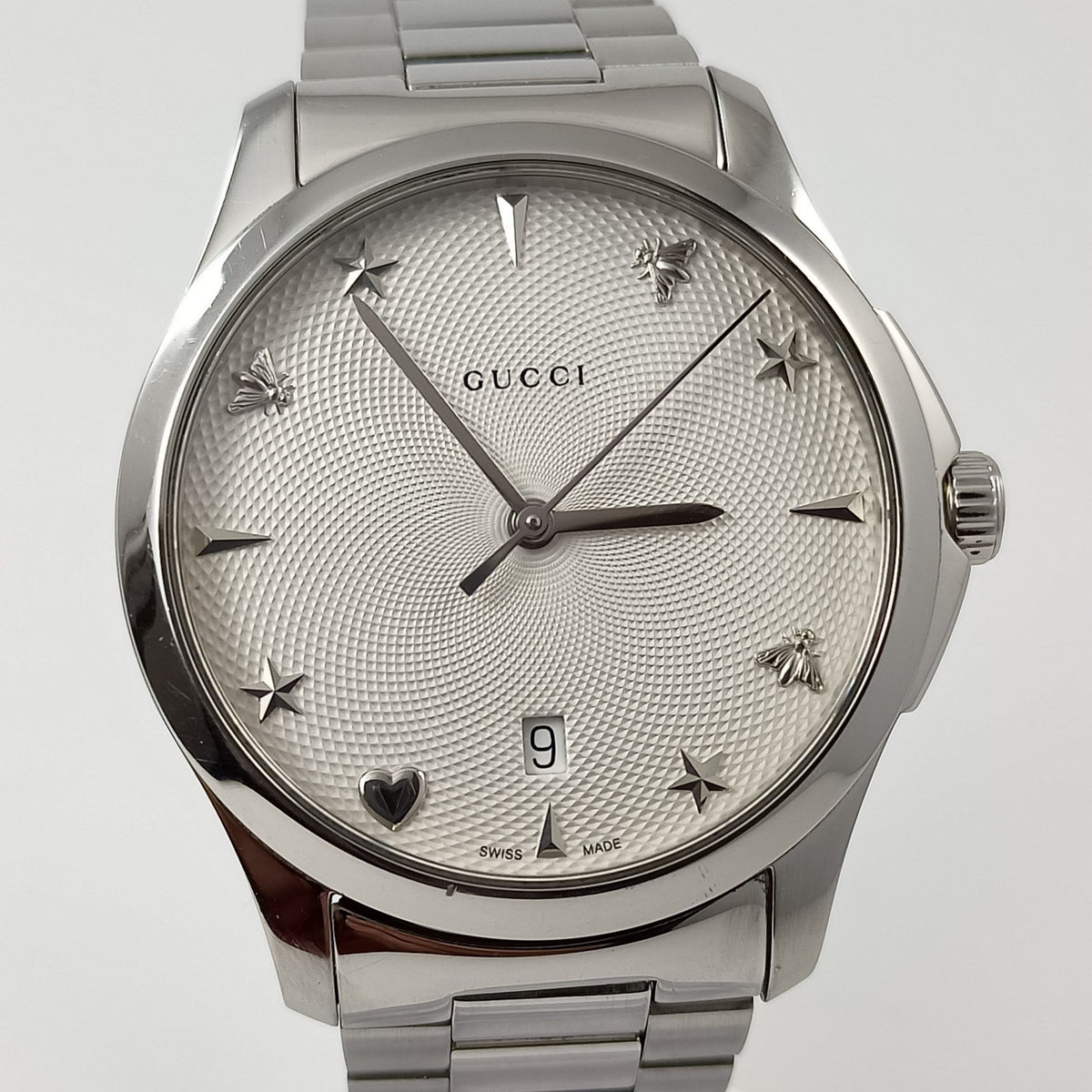  Shop Authentic Gucci G Timeless Silver Dial Silver Steel Strap Watch For Women - YA1264028 - Luxxuri