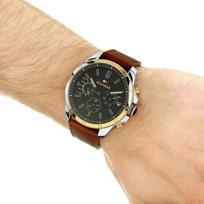  Shop Authentic Tommy Hilfiger Decker Blue Dial Brown Leather Strap Watch for Men - 1791561 - Luxxuri