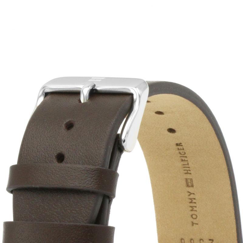  Shop Authentic Tommy Hilfiger Chase Quartz Brown Dial Brown Leather Strap Watch for Men - 1791579 - Luxxuri