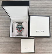  Shop Authentic Gucci Dive Quartz Green Dial Silver Steel Strap Watch For Men - YA136222 - Luxxuri
