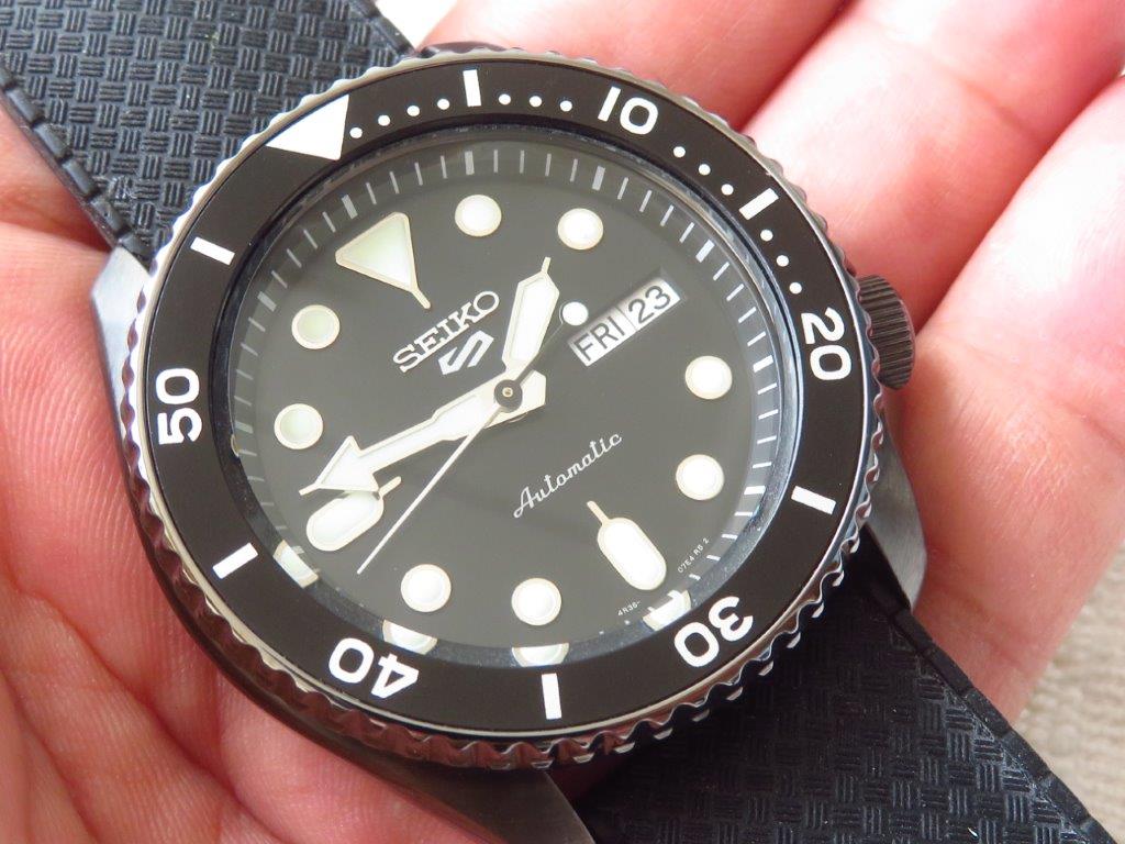  Shop Authentic Seiko 5 Sport Automatic Black Dial Green Nylon Strap Watch For Men - SRPD65K4 - Luxxuri