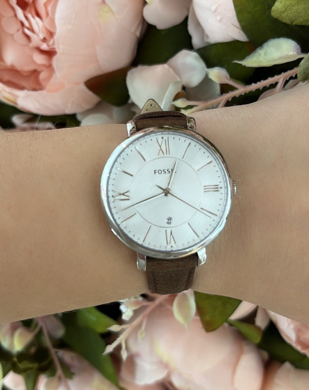  Shop Authentic Fossil Jacqueline White Dial Brown Leather Strap Watch for Women - ES3708 - Luxxuri