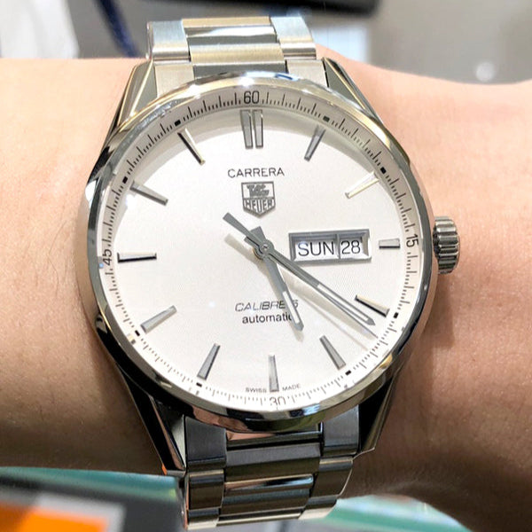  Shop Authentic Tag Heuer Carrera Calibre 5 Automatic White Dial Silver Steel Strap Watch for Men - WAR201B.BA0723 - Luxxuri