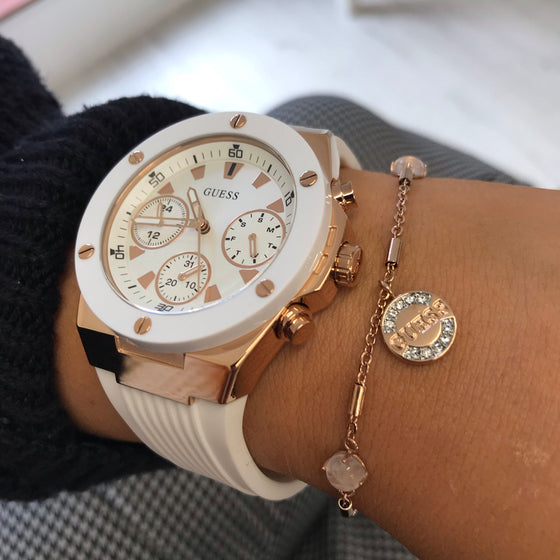  Shop Authentic Guess Overdrive Analog White Dial White Rubber Strap Watch for Women - W10614L2 - Luxxuri