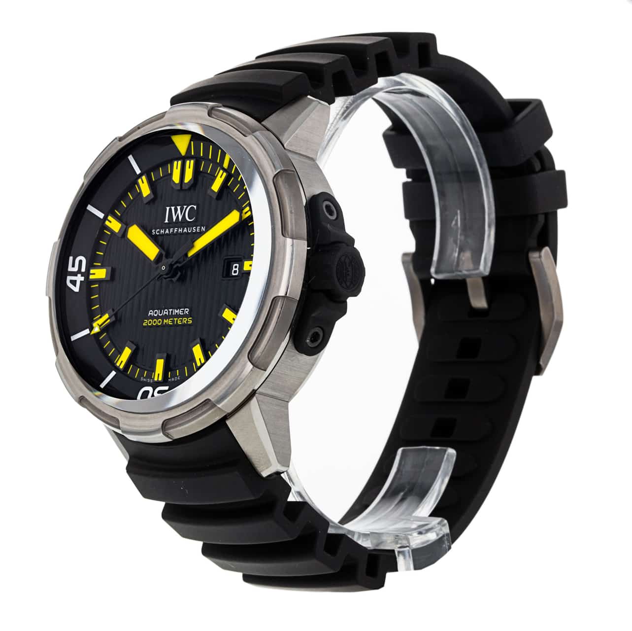  Shop Authentic IWC Aquatimer Automatic 2000 Black Dial Black Rubber Strap Watch for Men - IW358001 - Luxxuri