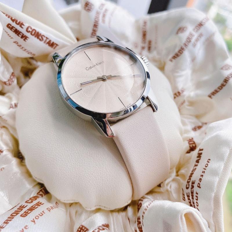  Shop Authentic Calvin Klein City White Dial White Leather Strap Watch for Women - K2G231XH - Luxxuri