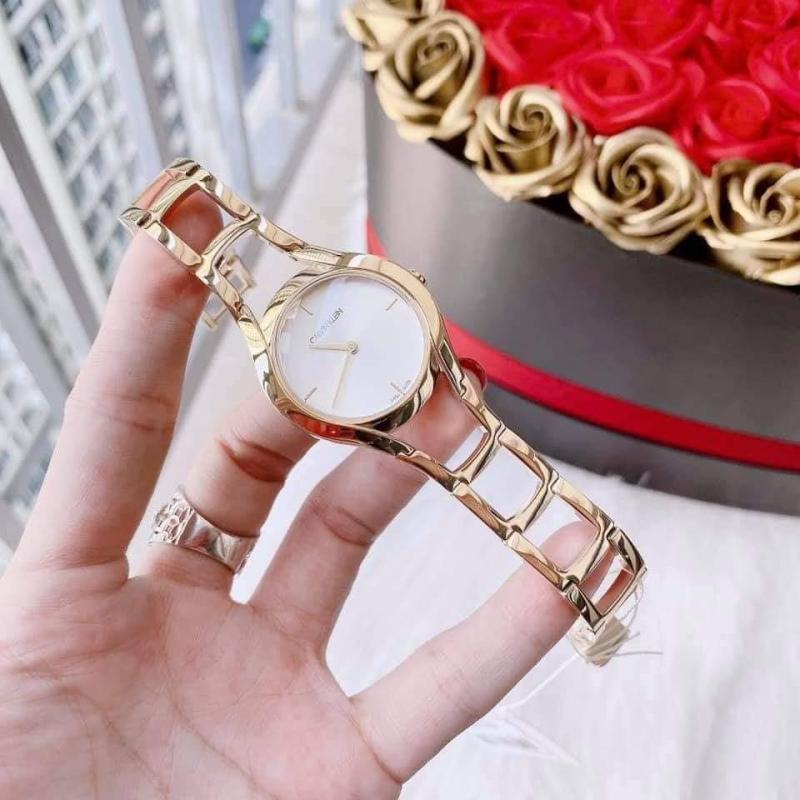  Shop Authentic Calvin Klein Class White Dial Gold Steel Strap Watch for Women - K6R23526 - Luxxuri