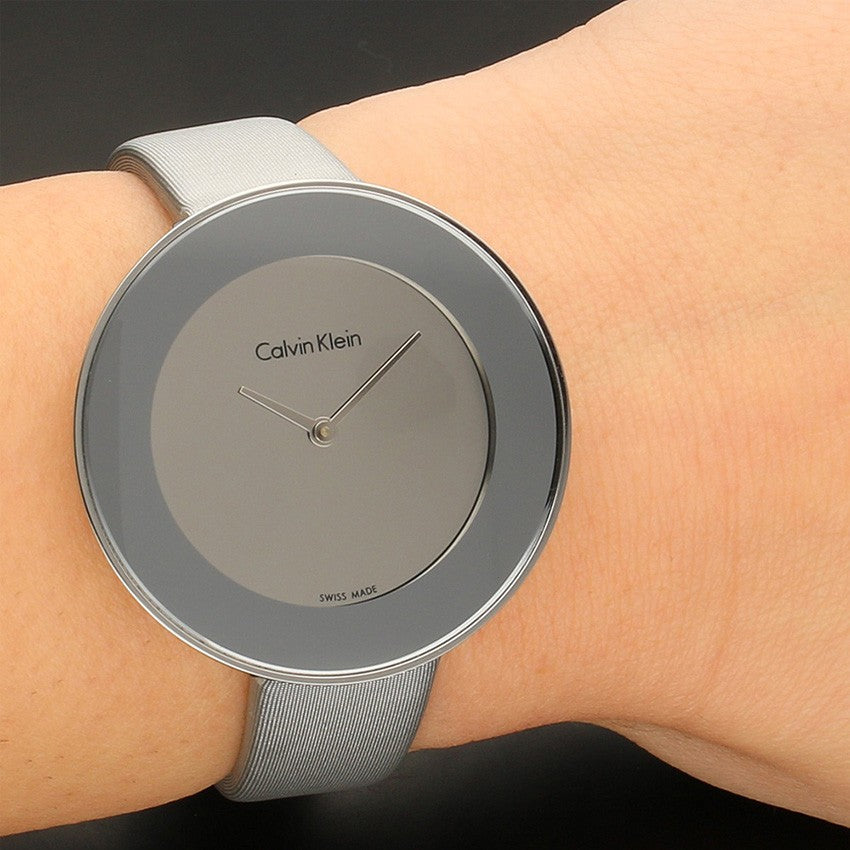  Shop Authentic Calvin Klein Chic Silver Dial White Leather Strap Watch for Women - K7N23UP8 - Luxxuri