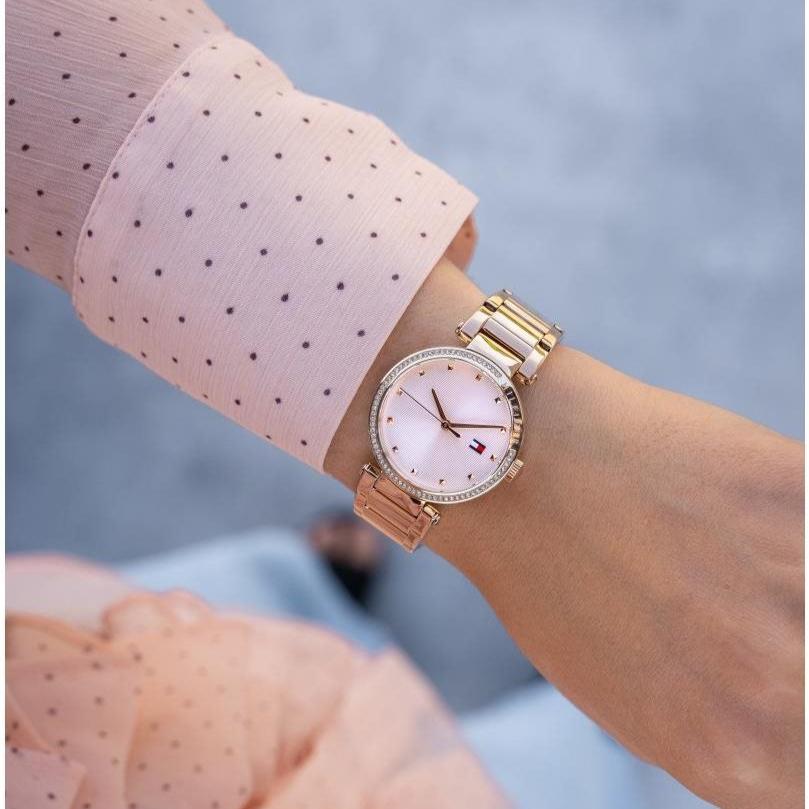  Shop Authentic Tommy Hilfiger Lynn Quartz Rose Gold Dial Rose Gold Steel Strap Watch For Women - 1782237 - Luxxuri