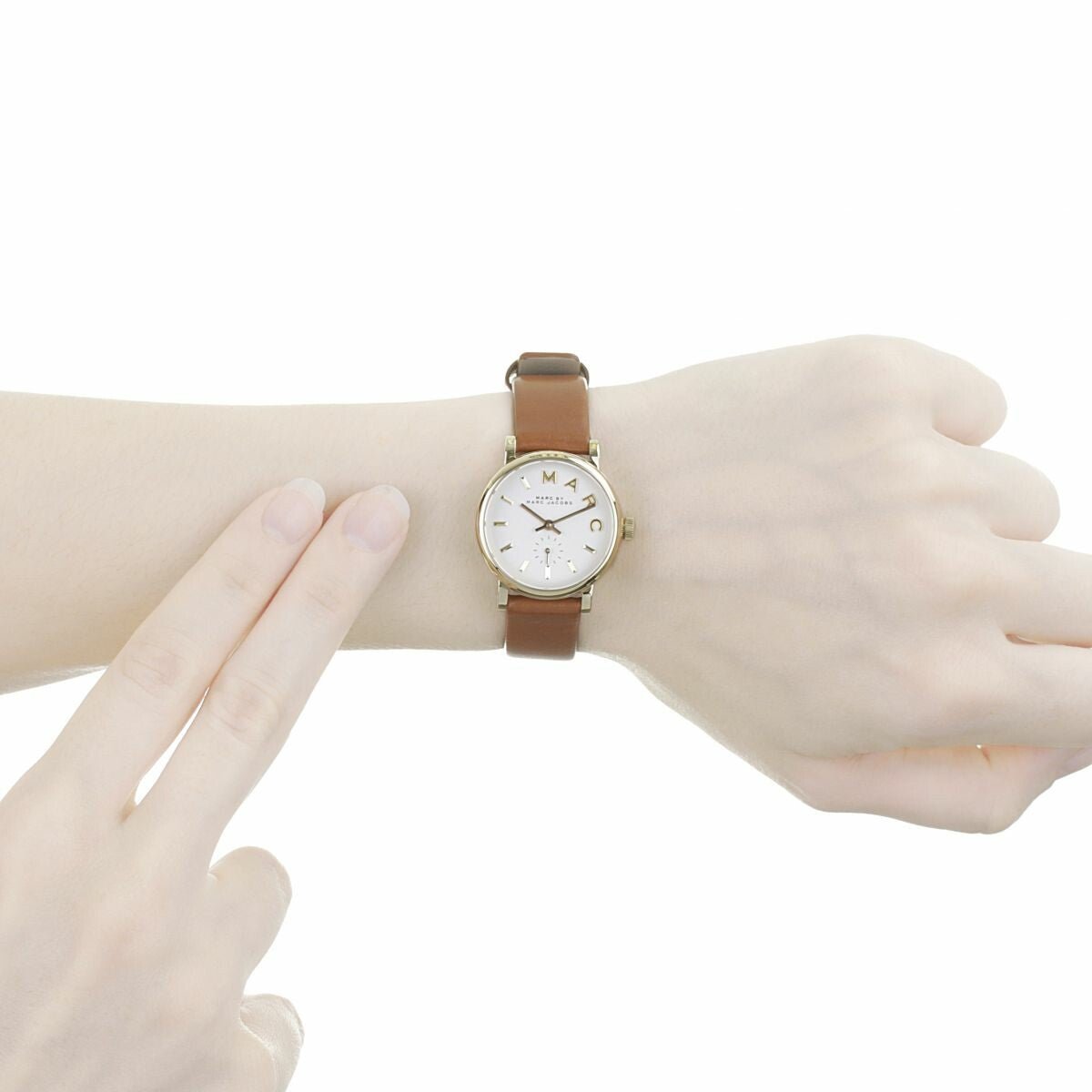  Shop Authentic Marc Jacobs Baker White Dial Brown Leather Strap Watch for Women - MBM1317 - Luxxuri