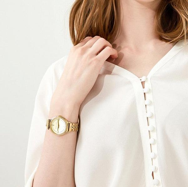  Shop Authentic Michael Kors Cinthia Quartz Gold Dial Gold Steel Strap Watch For Women - MK3681 - Luxxuri