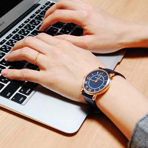  Shop Authentic Marc Jacobs Roxy Navy Blue Dial Blue Leather Strap Watch for Women - MJ1534 - Luxxuri