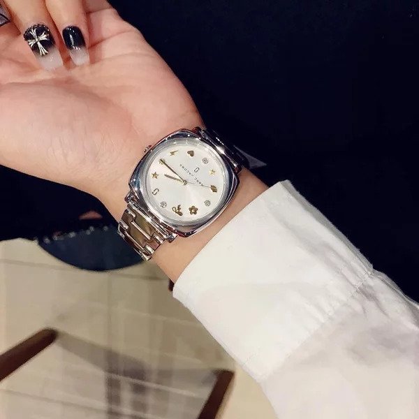  Shop Authentic Marc Jacobs Mandy Silver Dial Silver Steel Strap Watch for Women - MJ3572 - Luxxuri