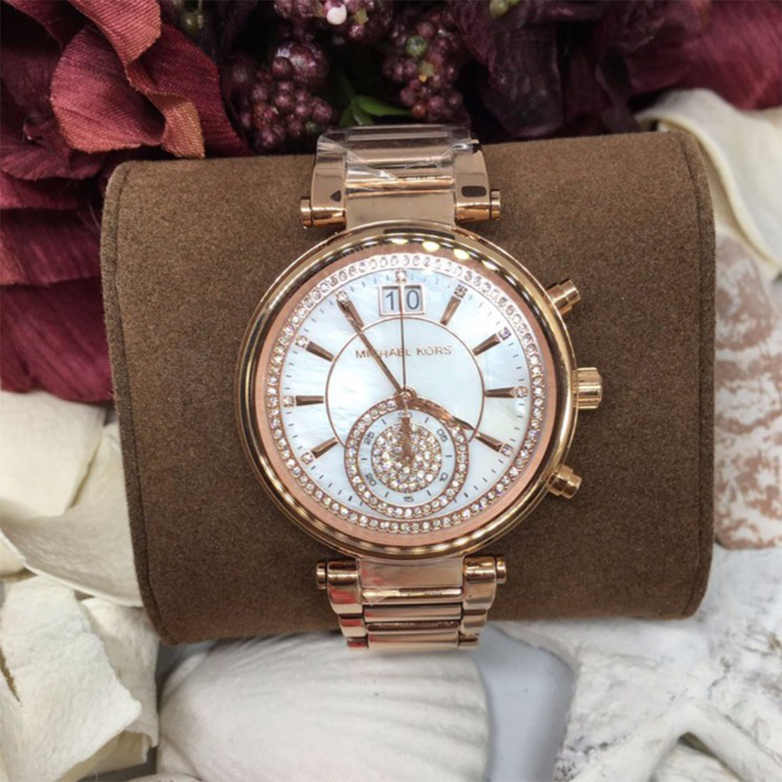  Shop Authentic Michael Kors Sawyer Mother of Pearl White Dial Rose Gold Steel Strap Watch for Women - MK6282 - Luxxuri