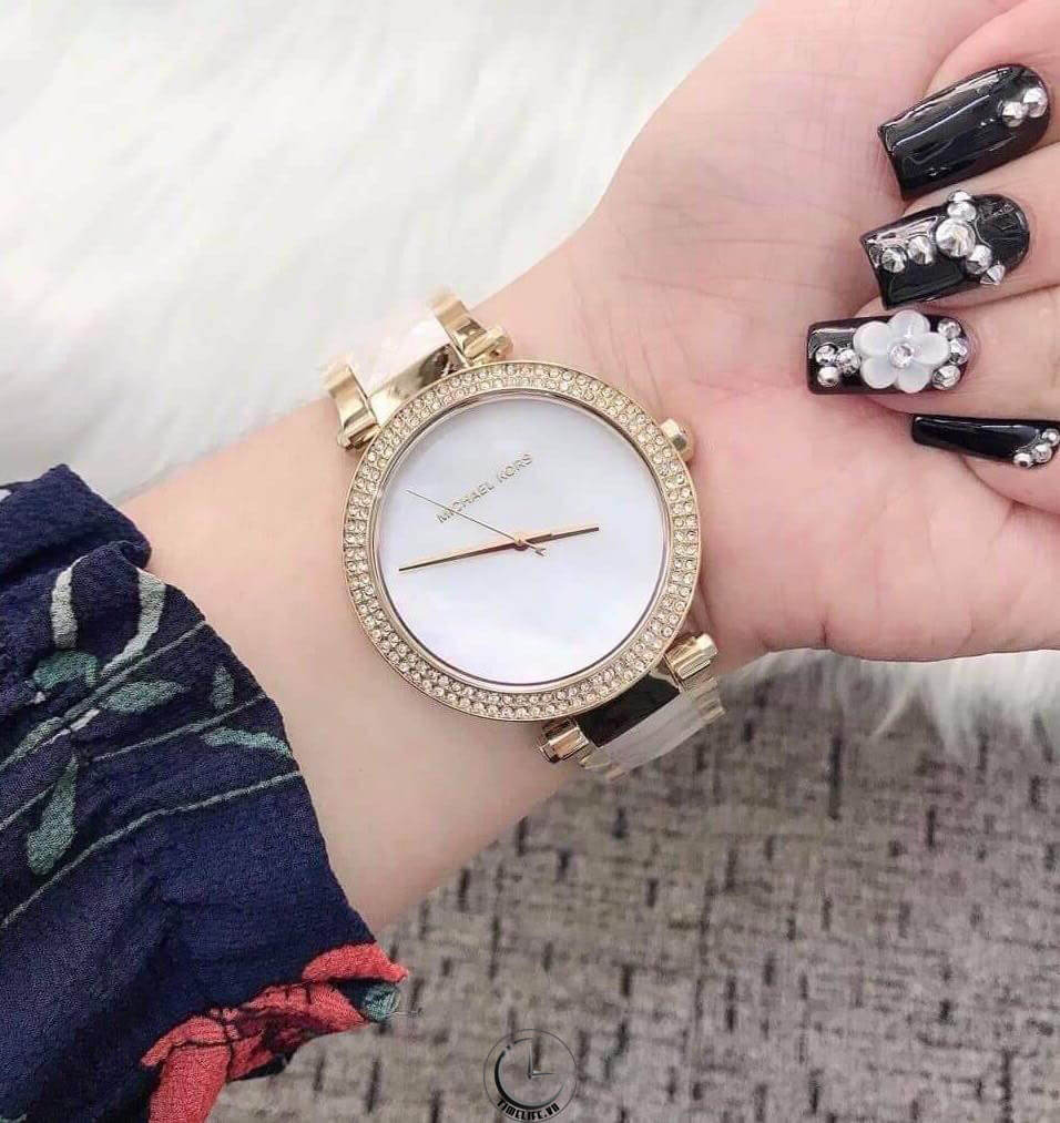  Shop Authentic Michael Kors Parker Mother of Pearl Dial Two Tone Steel Strap Watch for Women - MK6400 - Luxxuri