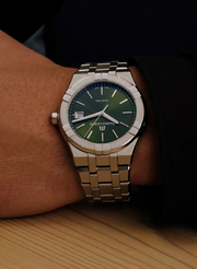  Shop Authentic Maurice Lacroix Aikon Date Quartz Green Dial Silver Steel Strap Watch for Men - AI1108-SS002-630-1 - Luxxuri
