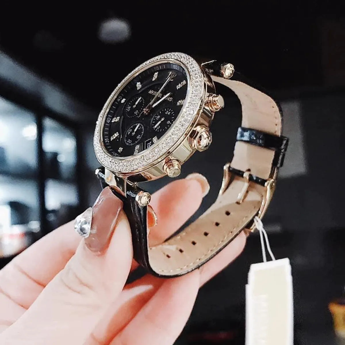  Shop Authentic Michael Kors Parker Chronograph Black Dial Black Leather Strap Watch For Women - MK6984 - Luxxuri