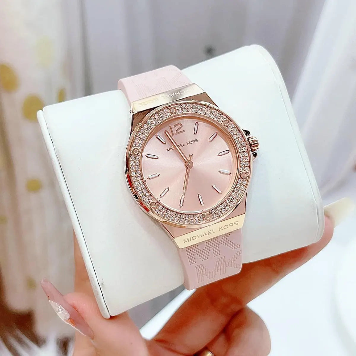  Shop Authentic Michael Kors Mini Lennox Three-Hand Rose Gold Dial Pink Silicone Strap Watch For Women - MK7282 - Luxxuri