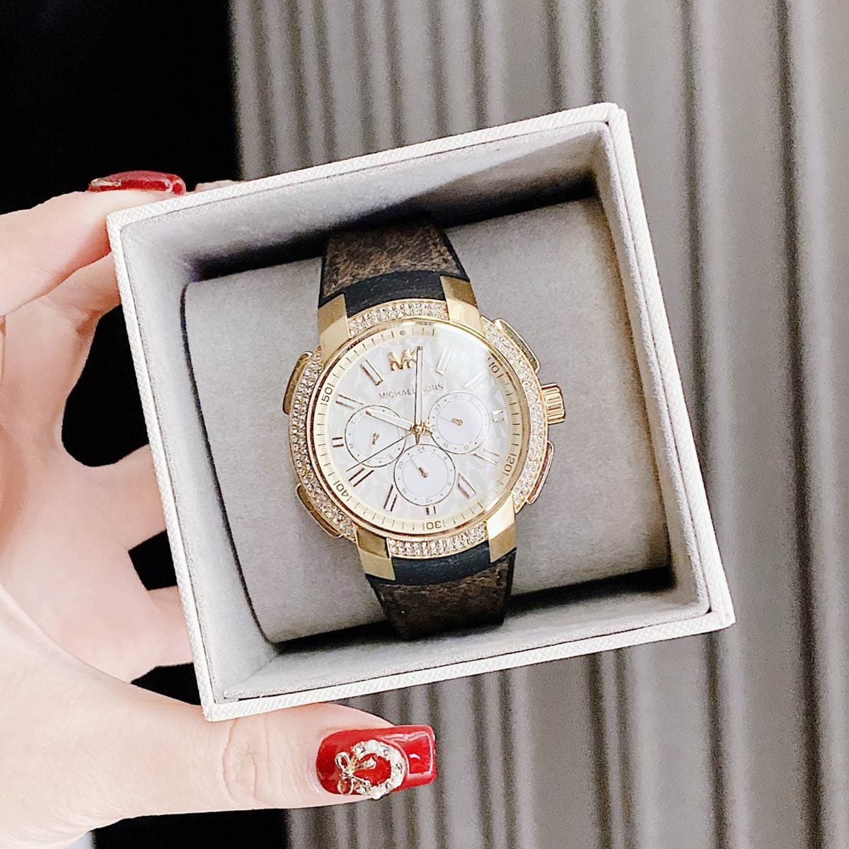  Shop Authentic Michael Kors Sidney Multifunction White Dial Brown Leather Strap Watch For Women - MK6948 - Luxxuri