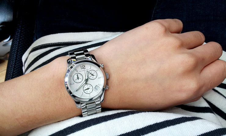  Shop Authentic Michael Kors Runway Silver Dial Silver Steel Strap Watch for Women - MK5428 - Luxxuri