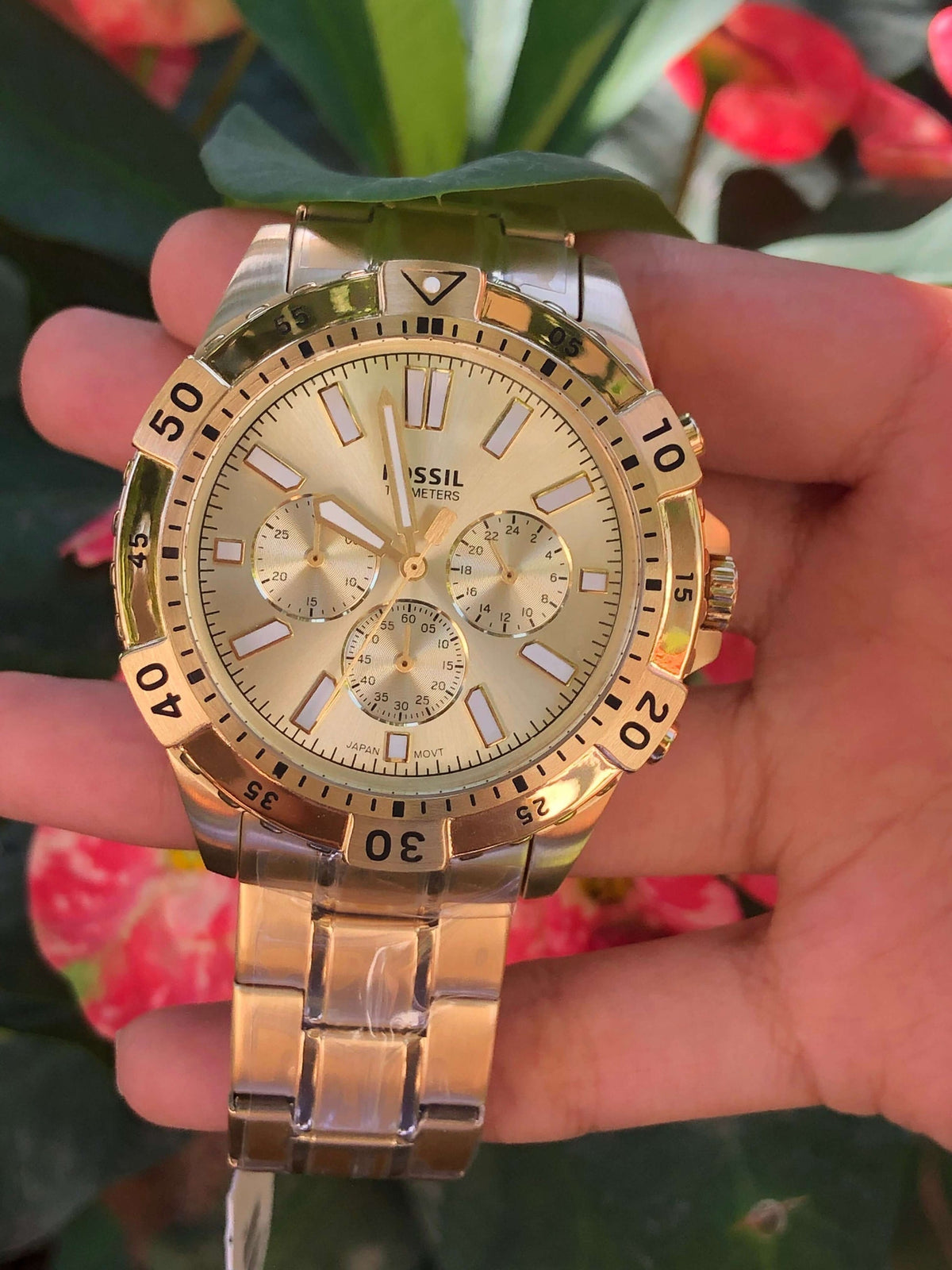  Shop Authentic Fossil Garrett Chronograph Gold Dial Gold Steel Strap Watch for Men - FS5772 - Luxxuri