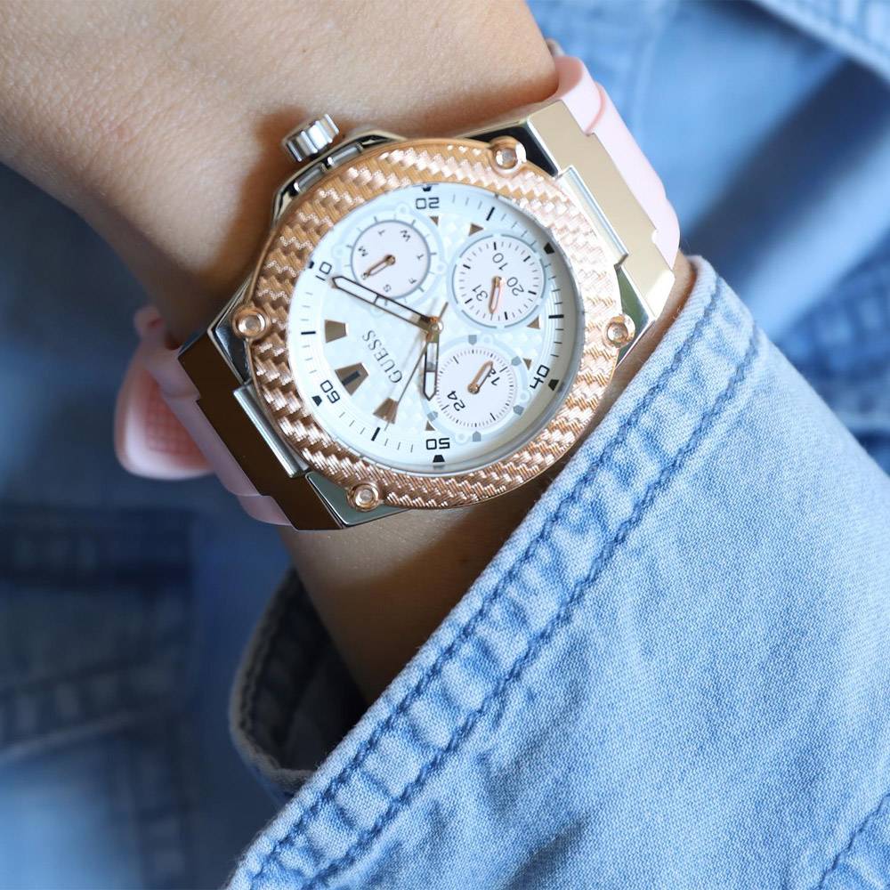 Shop Authentic Guess Zena Quartz White Dial Pink Rubber Strap Watch For Women - W1094L4 - Luxxuri