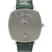  Shop Authentic Gucci Grip Quartz Silver Dial Green Leather Strap Watch For Women - YA157404 - Luxxuri
