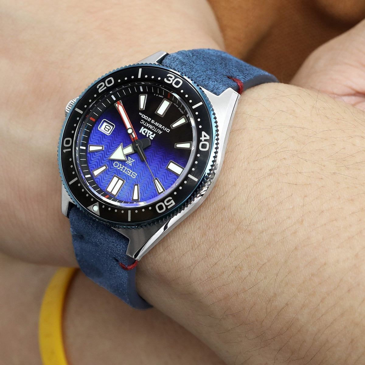  Shop Authentic Seiko Prospex PADI Special Edition Divers 200M Blue Dial Blue Rubber Strap Watch For Men - SPB071J1 - Luxxuri