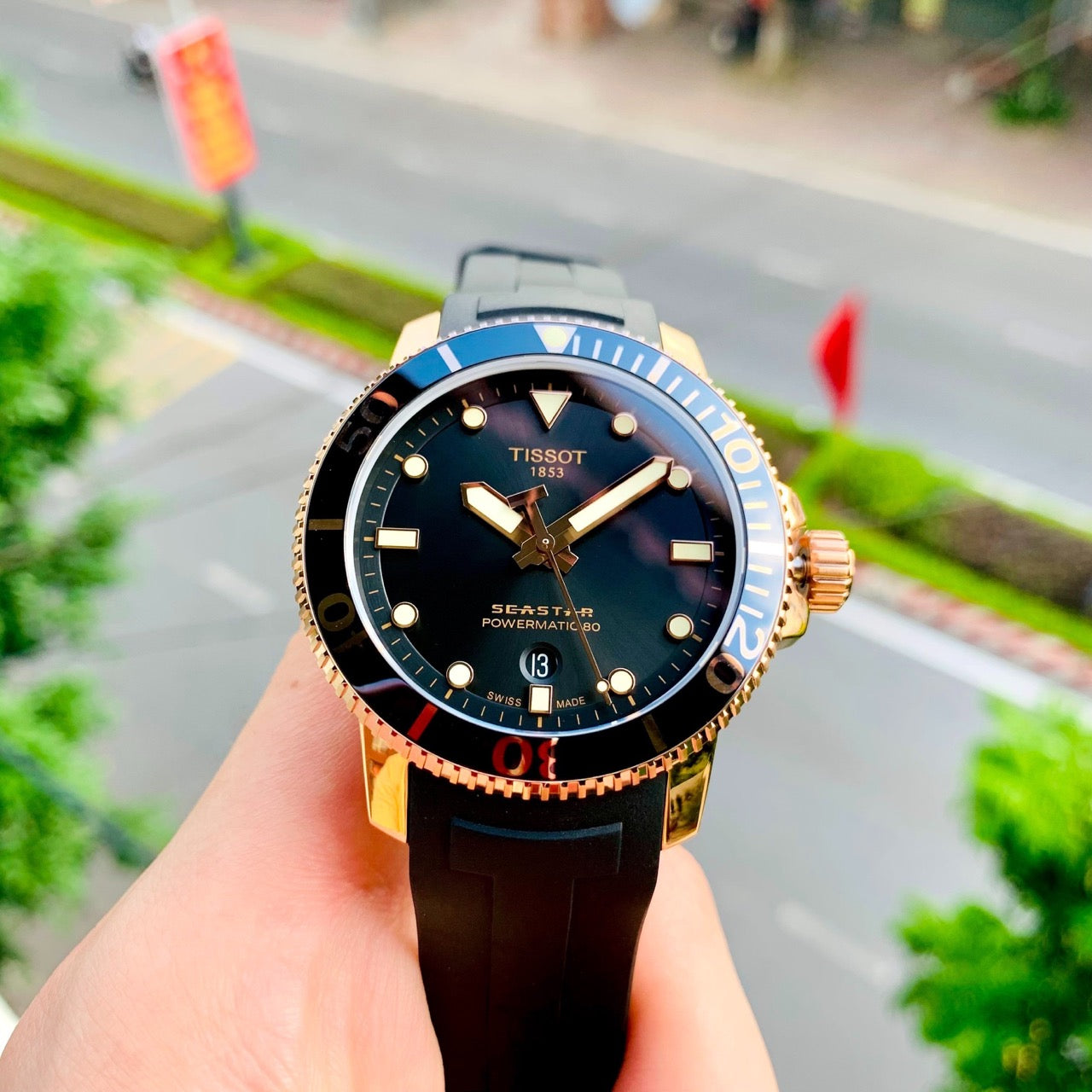  Shop Authentic Tissot Seastar 1000 Powermatic 80 Black Dial Black Rubber Strap Watch for Men - T120.407.37.051.01 - Luxxuri