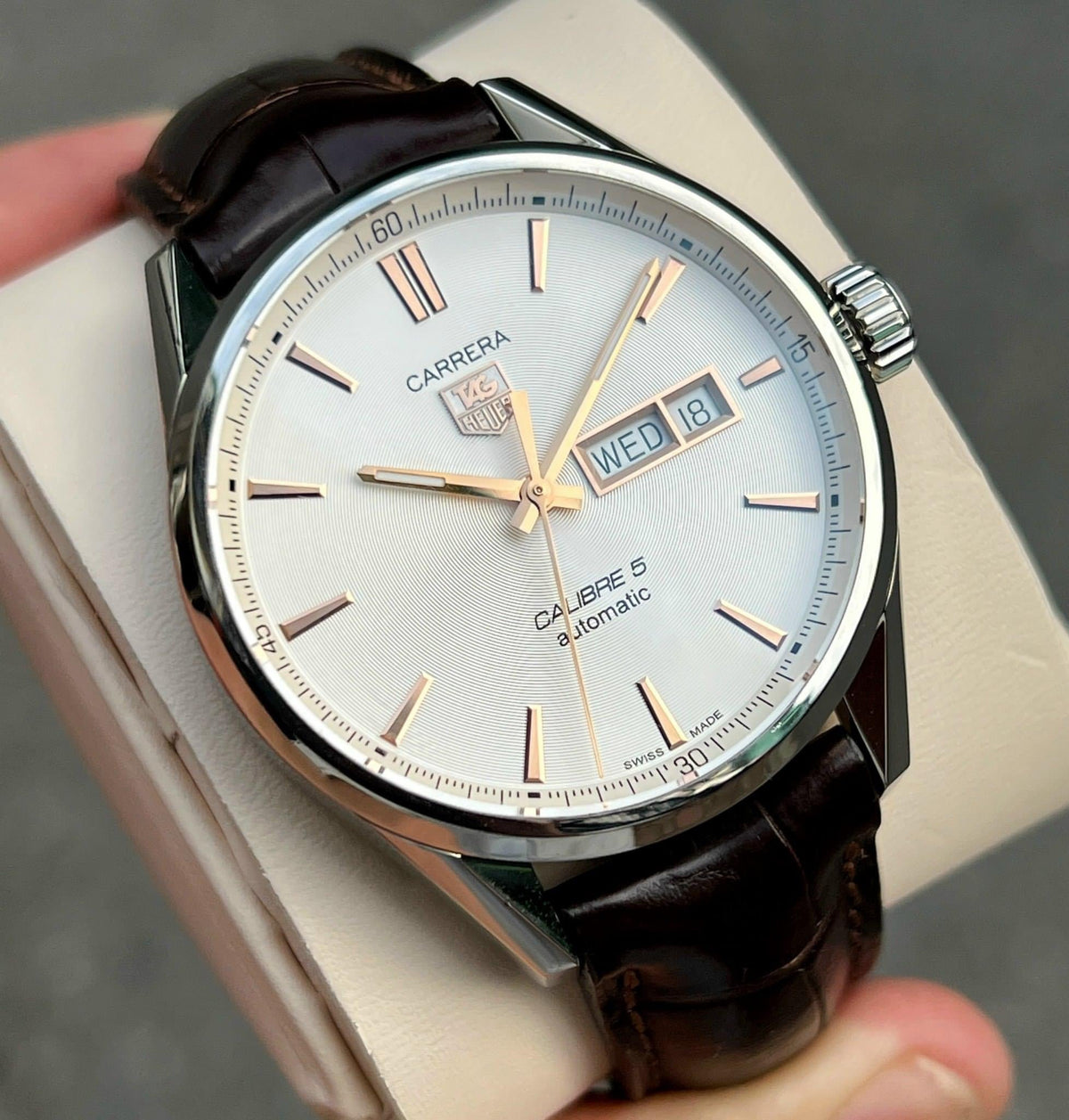  Shop Authentic Tag Heuer Carrera White Dial Watch for Men - WAR201D.FC6291 - Luxxuri