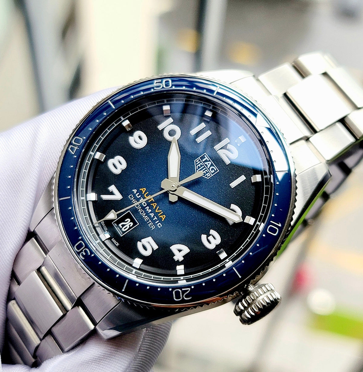  Shop Authentic Tag Heuer Autavia Blue Dial Watch for Men - WBE5116.EB0173 - Luxxuri