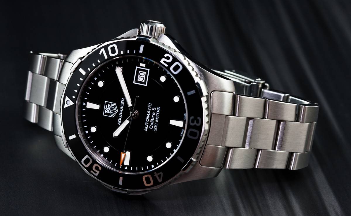  Shop Authentic Tag Heuer Aquaracer Automatic Caliber 5 Black Dial Silver Steel Strap Watch for Men - WAN2110.BA0822 - Luxxuri
