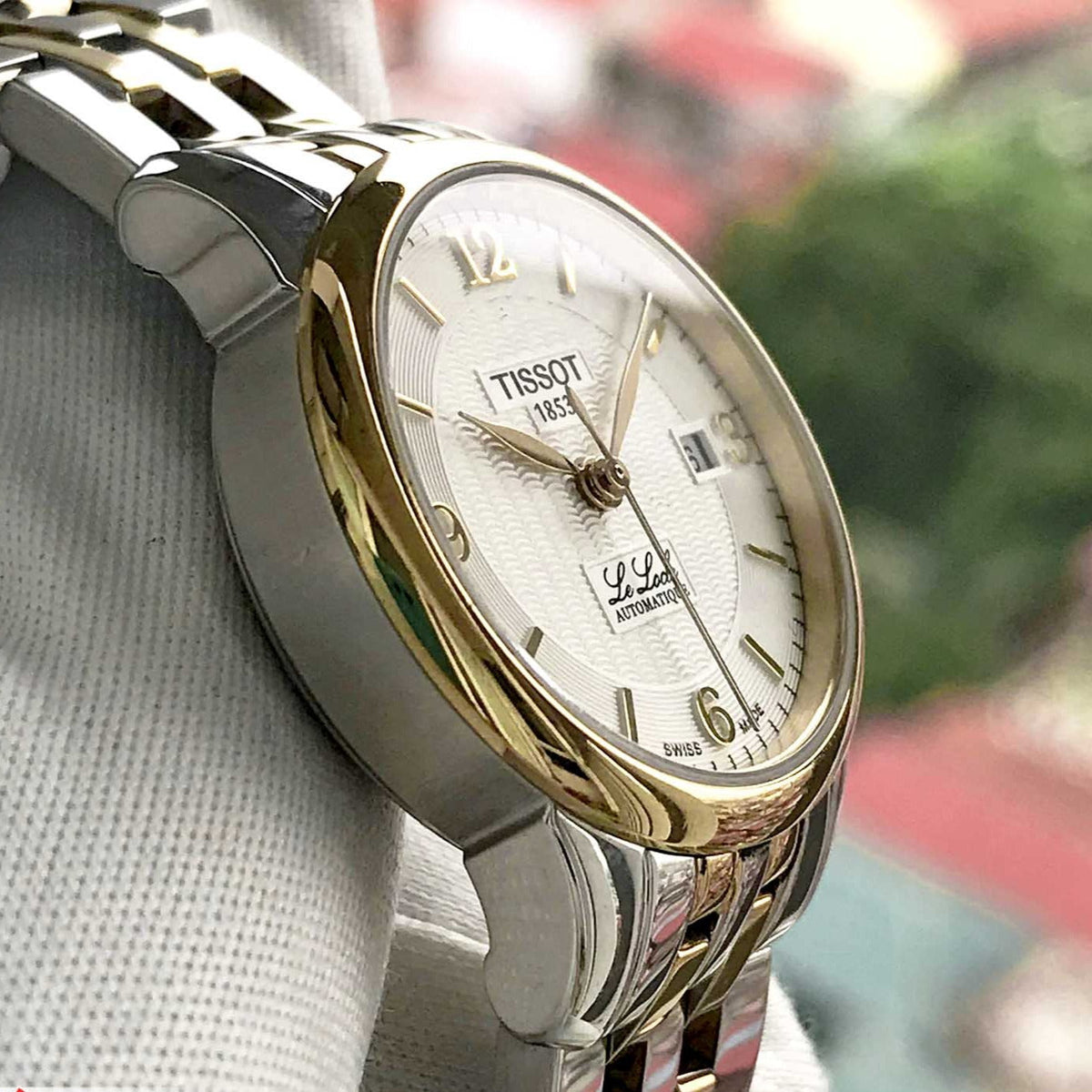  Shop Authentic Tissot Le Locle Automatic Small Lady White Dial Two Tone Steel Strap Watch For Women - T41.2.183.34 - Luxxuri