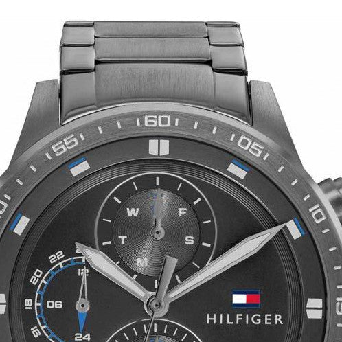  Shop Authentic Tommy Hilfiger Trent Chronograph Grey Dial Grey Steel Strap Watch For Men - 1791806 - Luxxuri