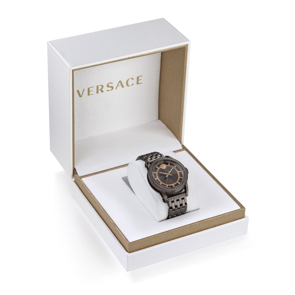  Shop Authentic Versace Viamond Quartz Black Dial Grey Steel Strap Watch For Men - VEPO00520 - Luxxuri