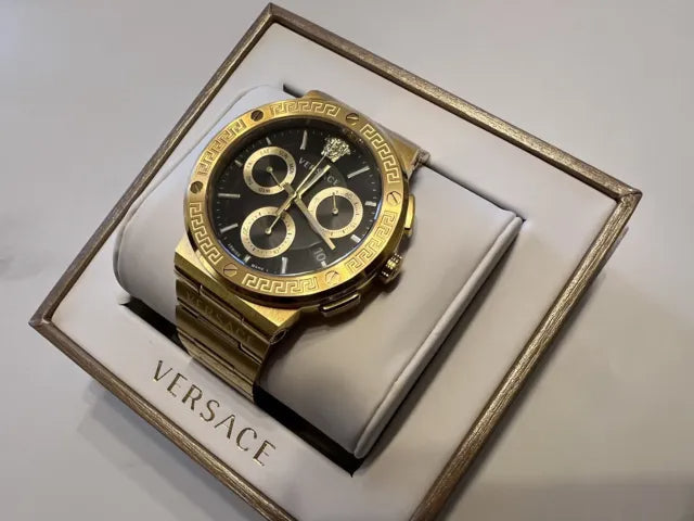  Shop Authentic Versace Greca Chronograph Black Dial Gold Steel Strap Watch For Men - VEZ900421 - Luxxuri