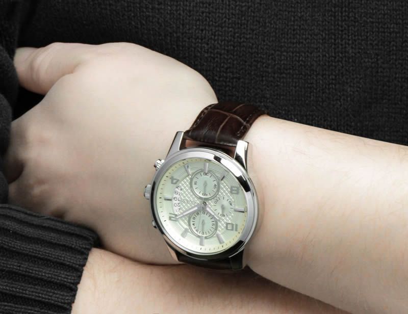  Shop Authentic Guess Exec Chronograph White Dial Brown Leather Strap Watch For Men - W0076G2 - Luxxuri