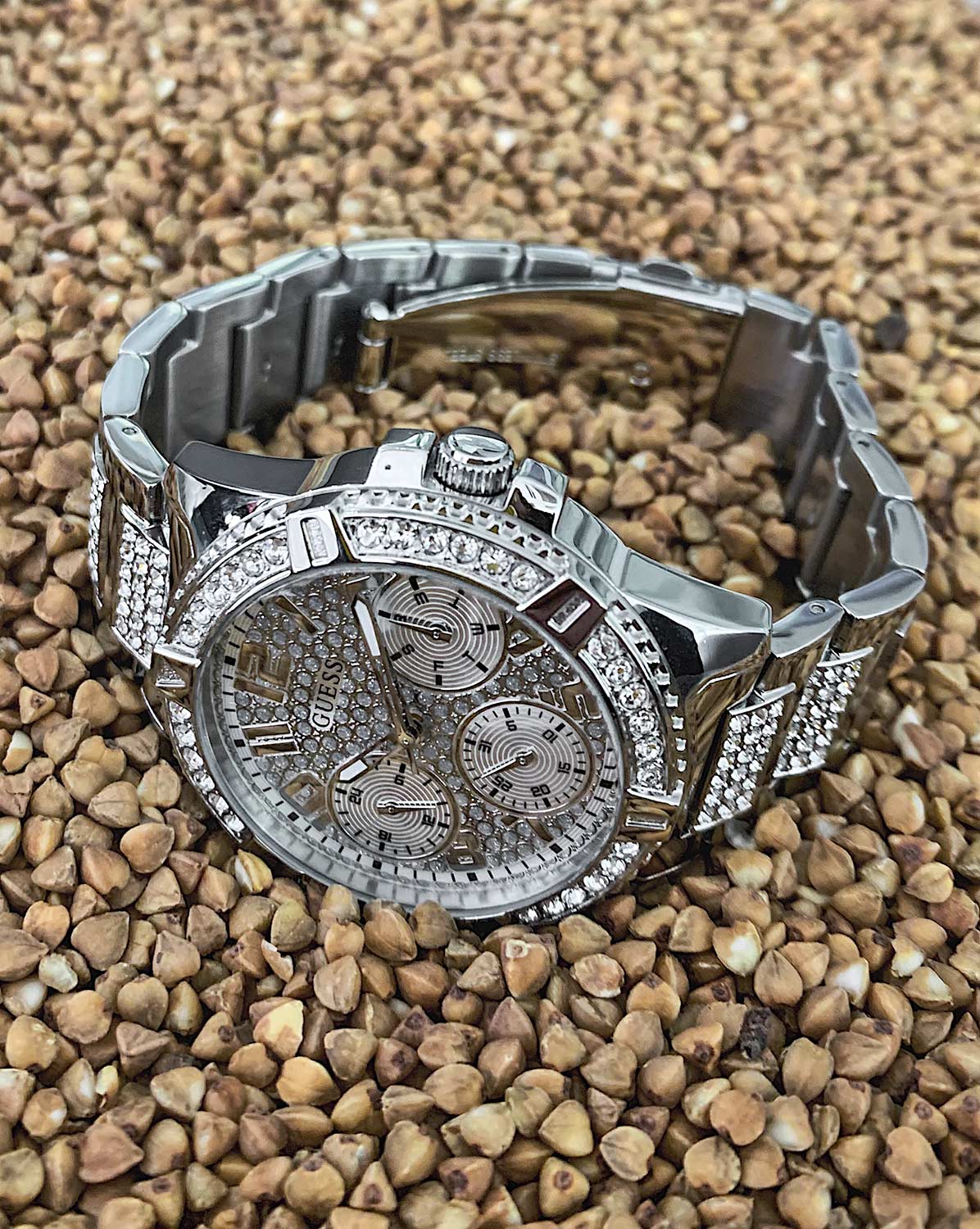 Shop Authentic Guess Frontier Diamonds Silver Dial Silver Steel Strap Watch For Women - W1156L1 - Luxxuri