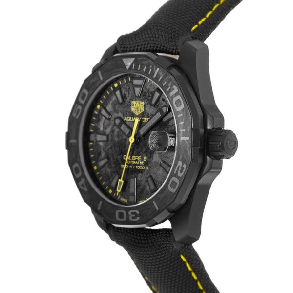  Shop Authentic Tag Heuer Aquaracer Calibre 5 Black NATO Strap Carbon Dial Watch for Men - WBD218B.FC6446 - Luxxuri