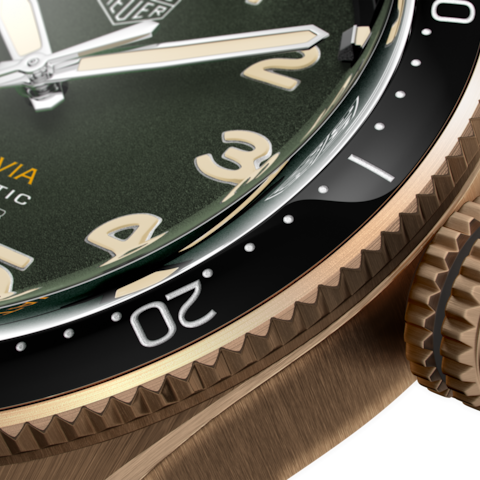  Shop Authentic Tag Heuer Autavia Calibre 5 Automatic Olive Green Dial Green Leather Strap Watch for Men - WBE5190.FC8268 - Luxxuri