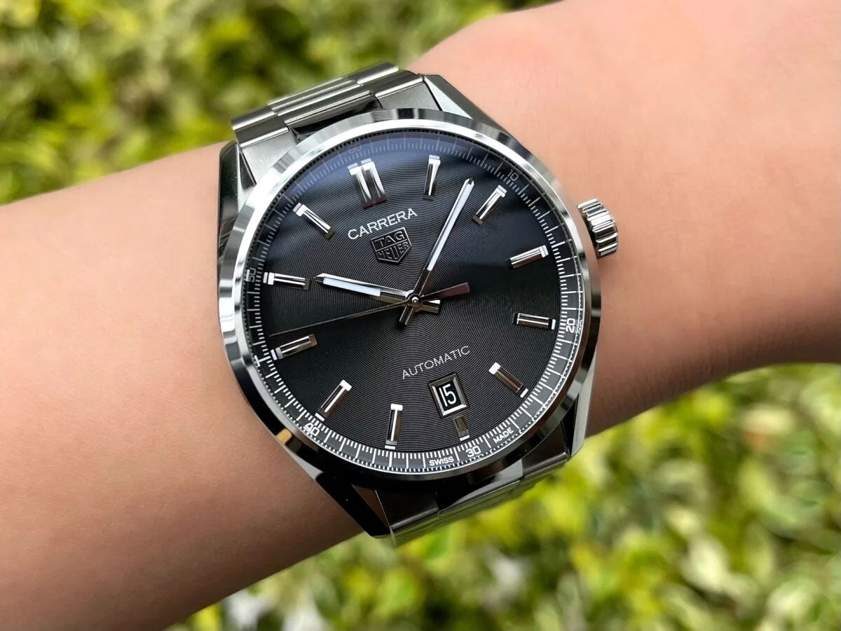  Shop Authentic Tag Heuer Carrera Date Black Dial Silver Steel Strap Watch for Men - WBN2110.BA0639 - Luxxuri