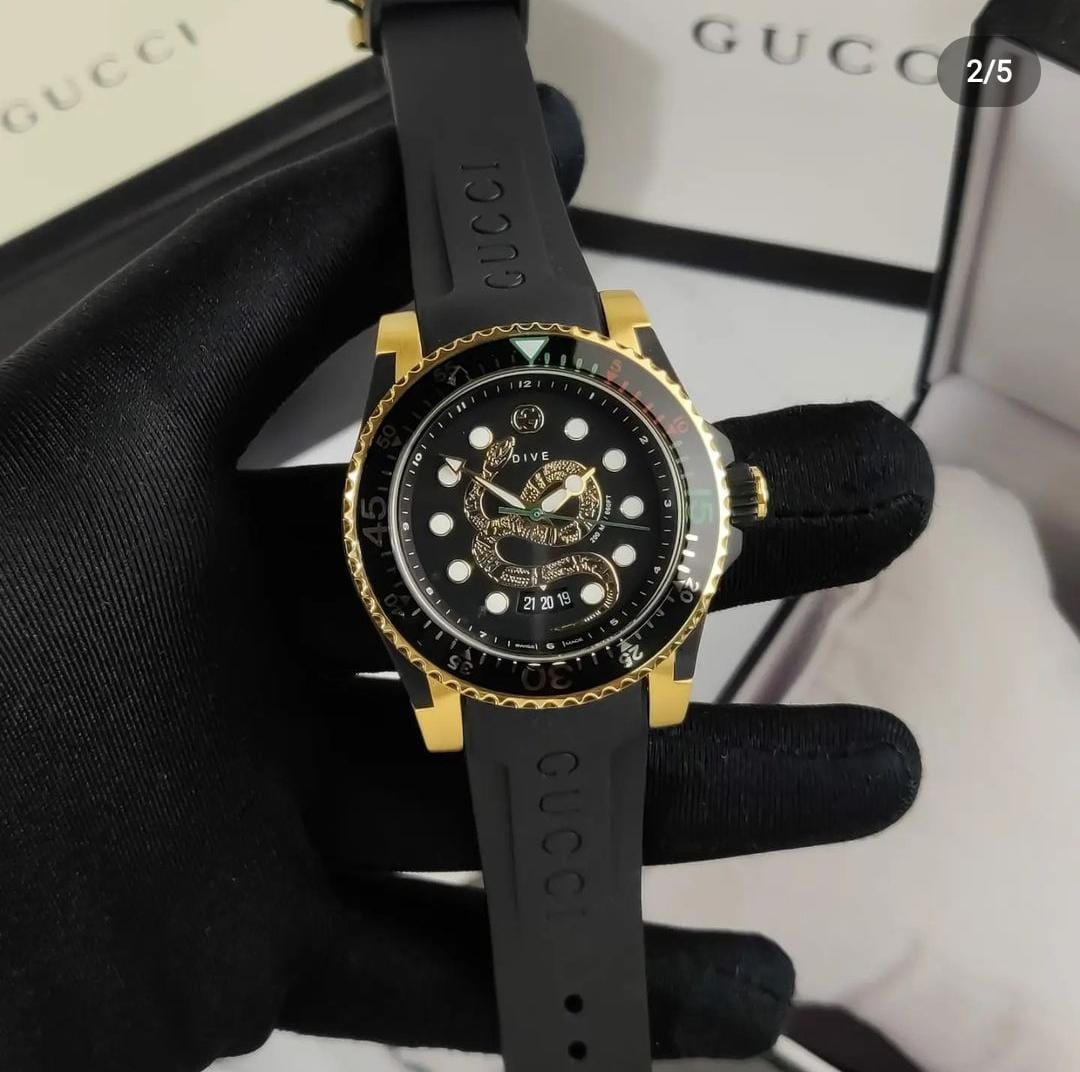  Shop Authentic Gucci Dive Quartz Black Dial Black Rubber Strap Watch For Men - YA136219 - Luxxuri