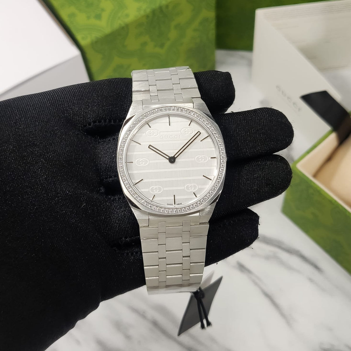  Shop Authentic Gucci 25H Quartz Diamonds Silver Dial Silver Steel Strap Watch for Women - YA163401 - Luxxuri